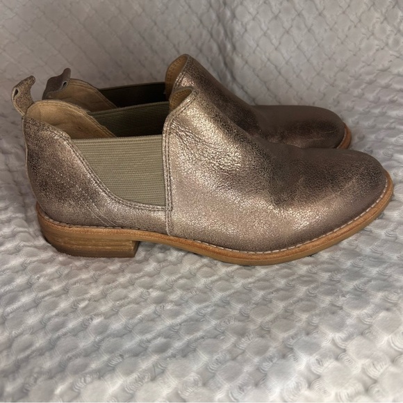 Clarks Metallic Leather Chelsea Ankle Boots Slip On Bronze Pewter 6M Women’s - Picture 3 of 7